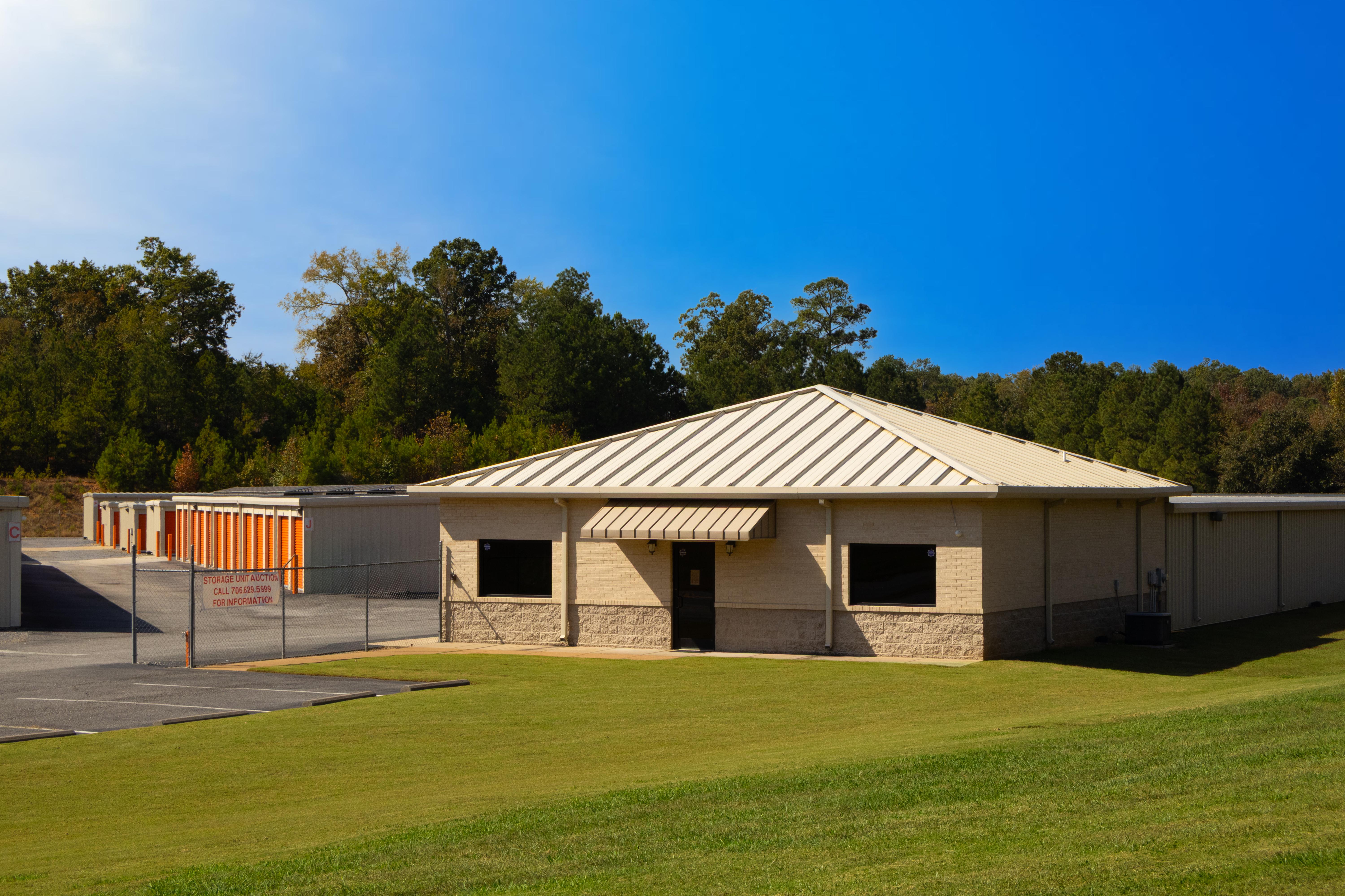 secured units in Calhoun, GA